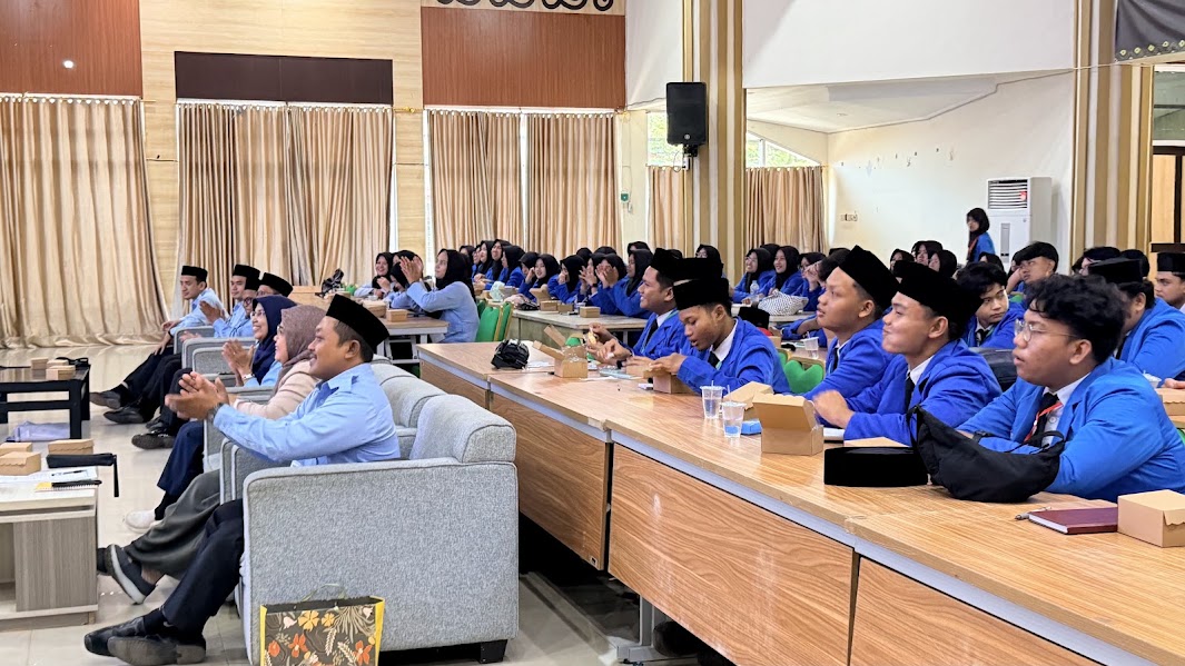 Siswa MAN Insan Cendekia saat kunjungan di Poltekkes Kemenkes Banjarmasin